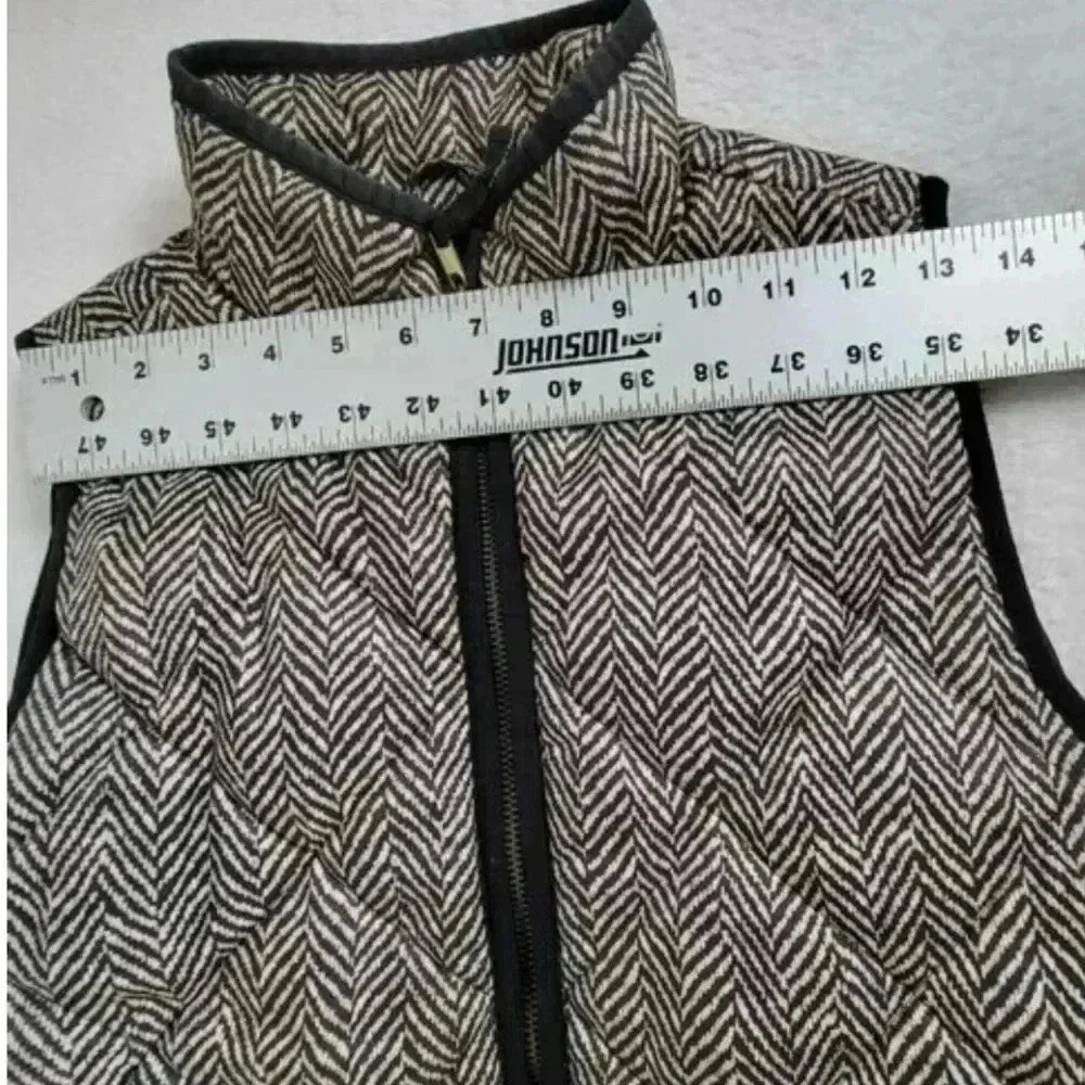 J. Crew Women's Quilted Zip Up Puffer Vest Black Herringbone Pockets Size Small